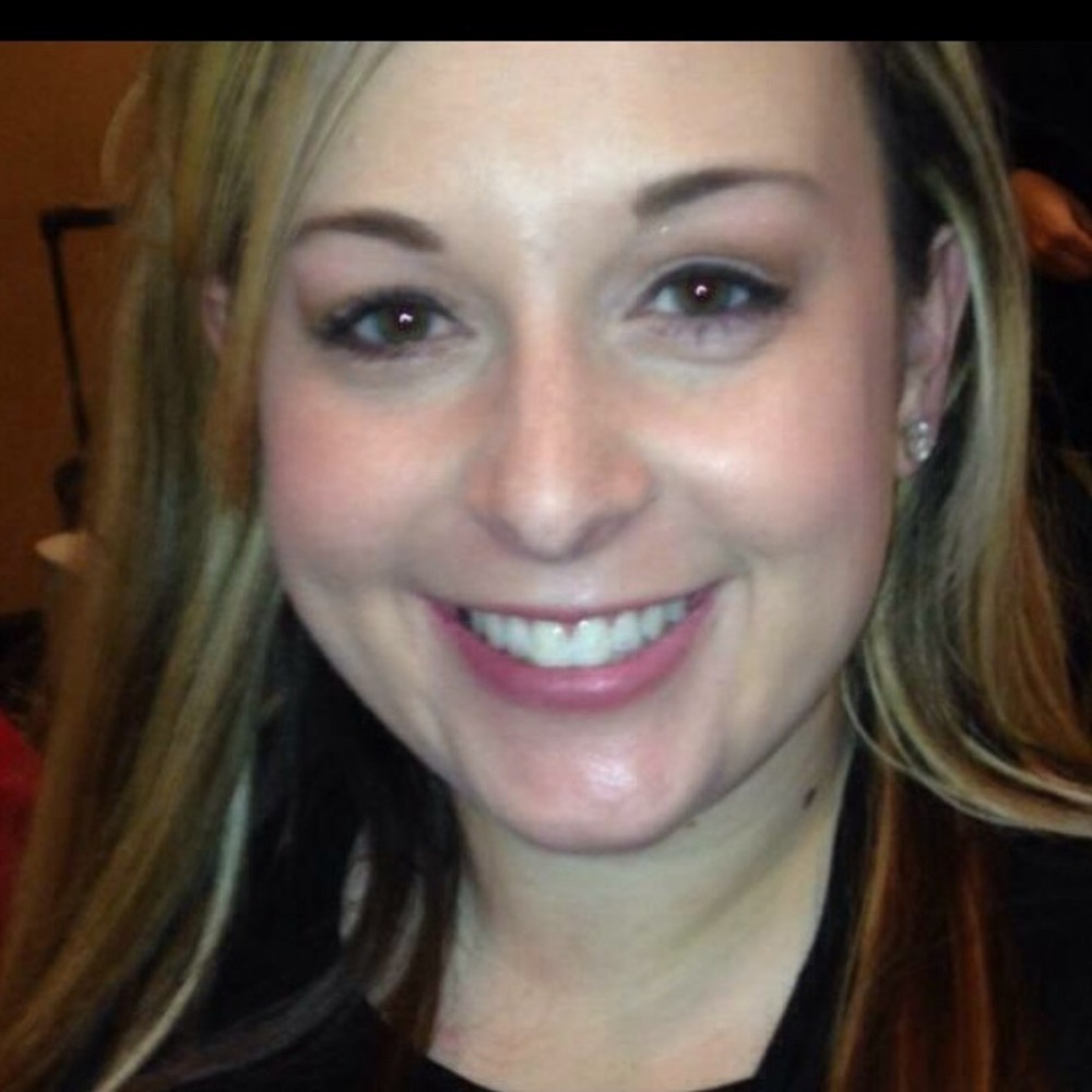 Meet your Posher, Nicole